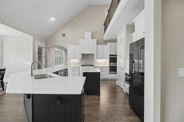 98 Mulberry Grv, Gallatin, TN 37066