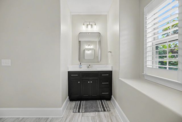 98 Mulberry Grv, Gallatin, TN 37066