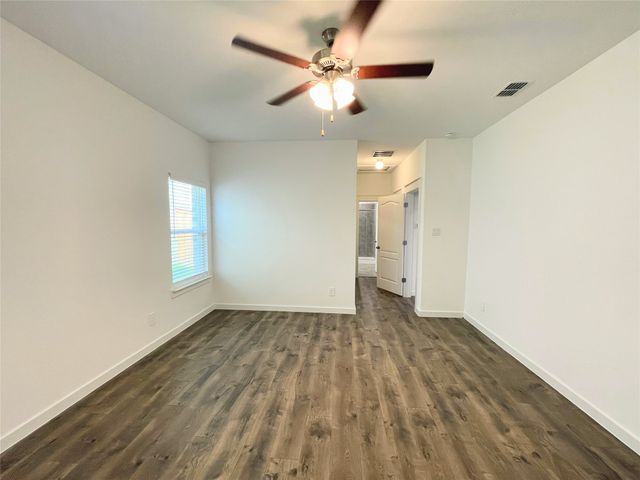 2025 Dove Creek Lane, Mesquite, TX 75149