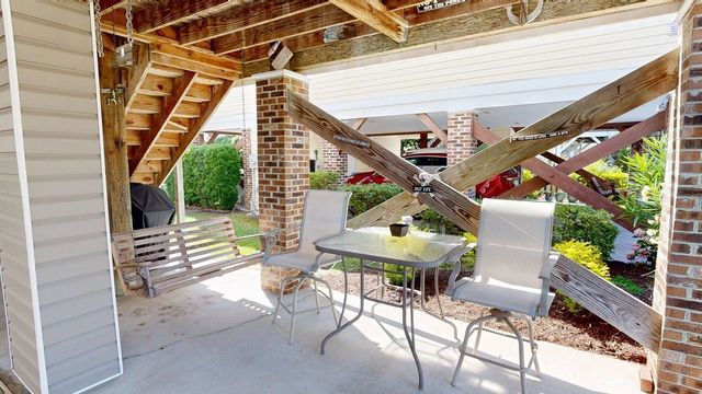 420 3rd Ave. S, Surfside Beach, SC 29575