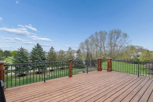 10828 Jersey Circle N, Brooklyn Park, MN 55445