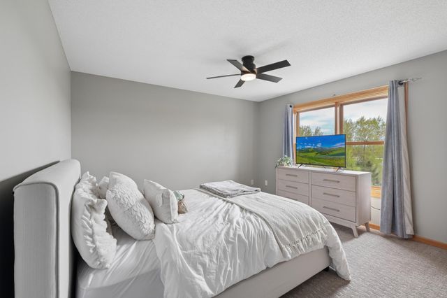 10828 Jersey Circle N, Brooklyn Park, MN 55445
