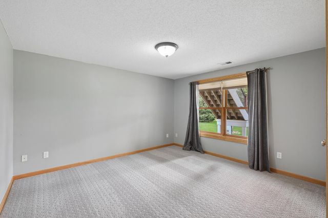 10828 Jersey Circle N, Brooklyn Park, MN 55445