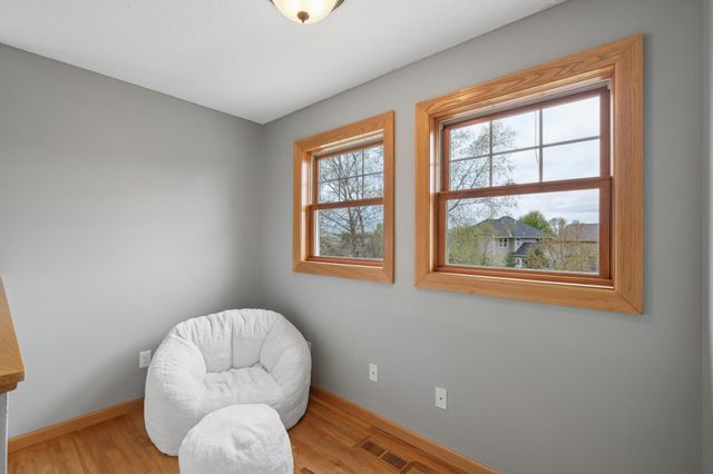 10828 Jersey Circle N, Brooklyn Park, MN 55445