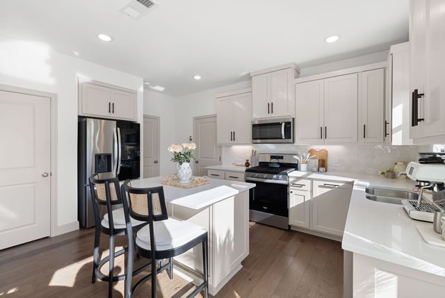 4505 Cypress Thorn Drive, Arlington, TX 76005