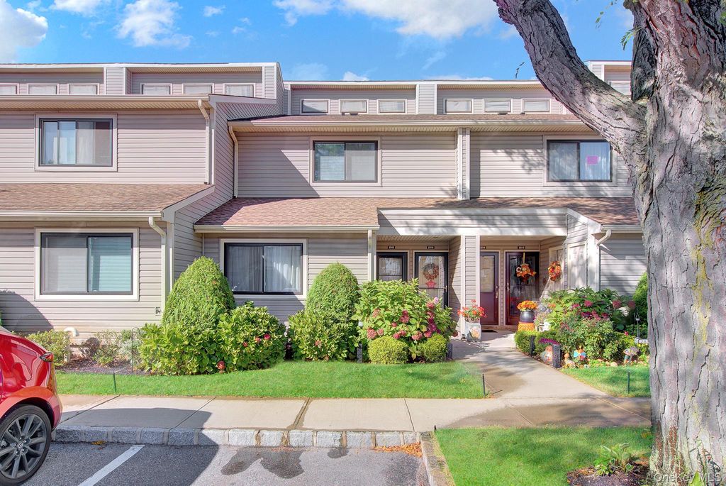 100 Daly Blvd 2815, Oceanside, NY 11572 — exterior