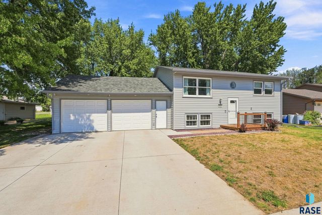 602 E Walnut St Street, Harrisburg, SD 57032