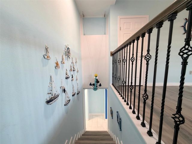 1006 Redfish Street, Bayou Vista, TX 77563