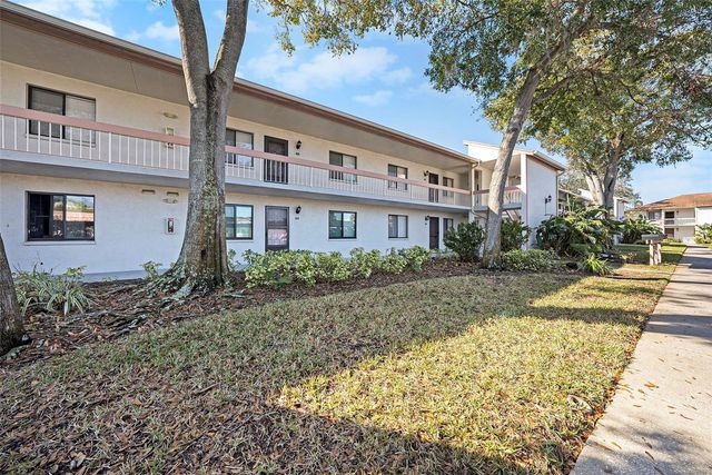 141 LAKEVIEW WAY 141, Oldsmar, FL 34677