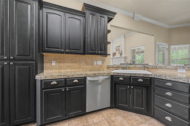2210 SW Juniper, Bentonville, AR 72713
