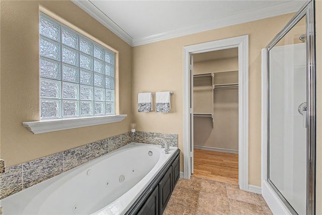2210 SW Juniper, Bentonville, AR 72713