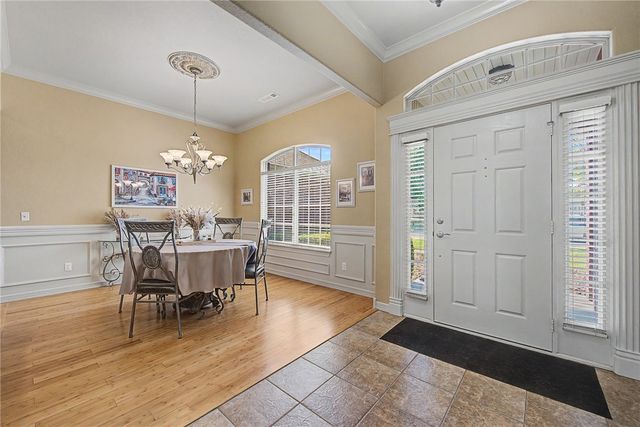 2210 SW Juniper, Bentonville, AR 72713