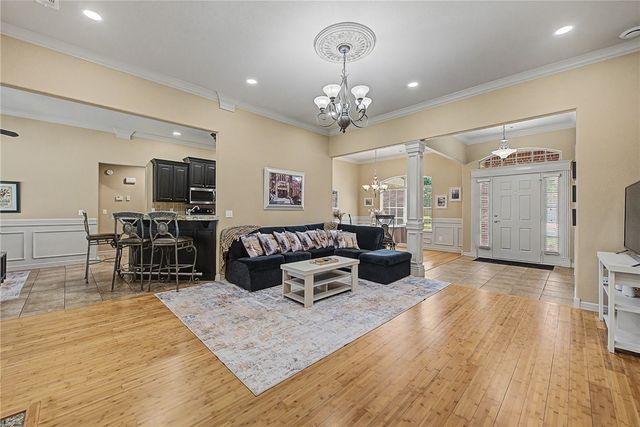 2210 SW Juniper, Bentonville, AR 72713