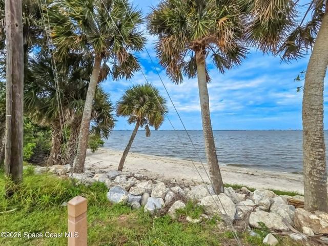 3321 Kirkland Road NE, Palm Bay, FL 32905
