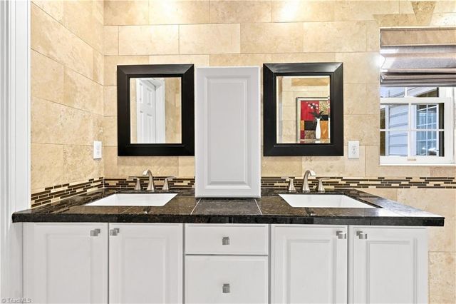 6112 Four Oaks Court, Summerfield, NC 27358