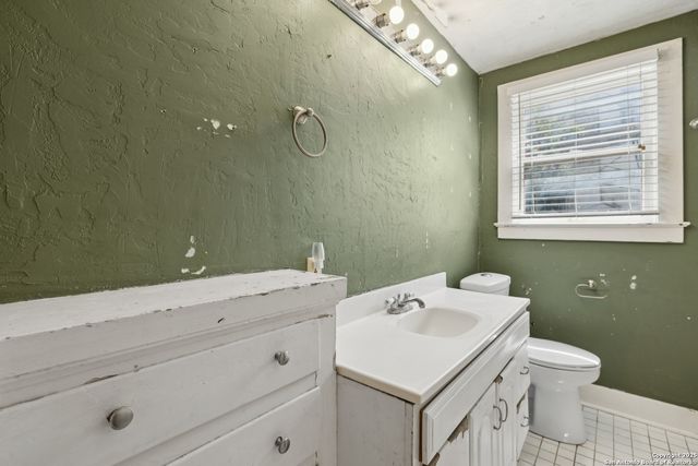 1643 rosewood, San Antonio, TX 78201