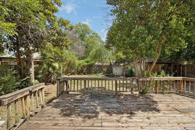 1643 rosewood, San Antonio, TX 78201
