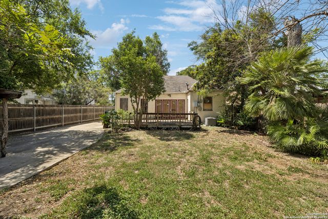 1643 rosewood, San Antonio, TX 78201