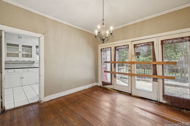 1643 rosewood, San Antonio, TX 78201