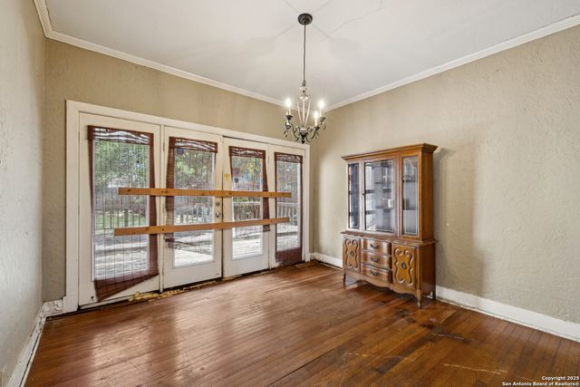 1643 rosewood, San Antonio, TX 78201