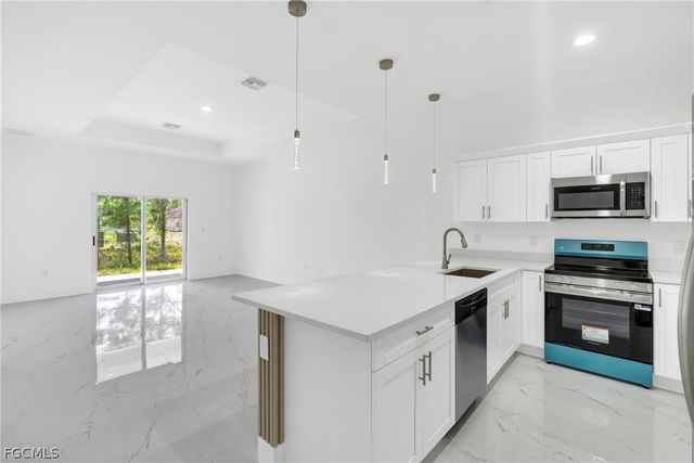 724 Lamar ST E, Lehigh Acres, FL 33974