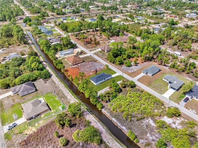 724 Lamar ST E, Lehigh Acres, FL 33974