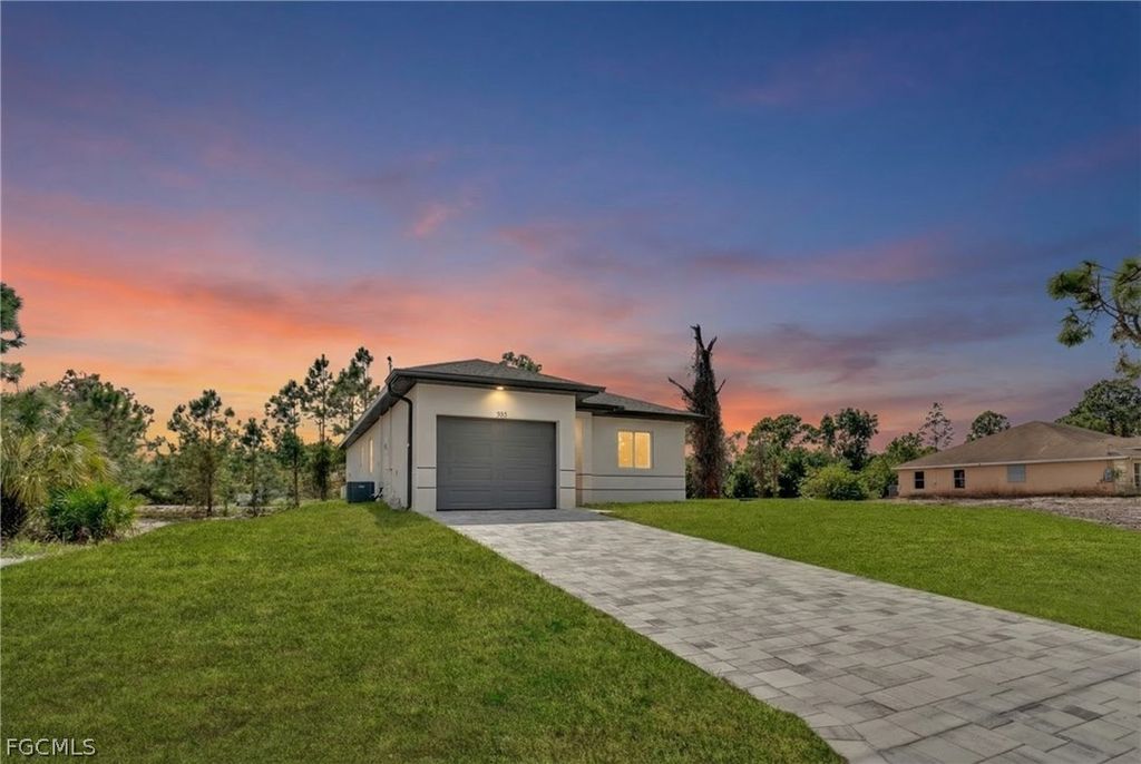 724 Lamar ST E, Lehigh Acres, FL 33974