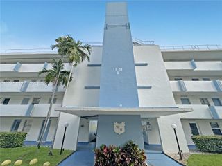 1701 NE 191st St A309, Miami, FL 33179