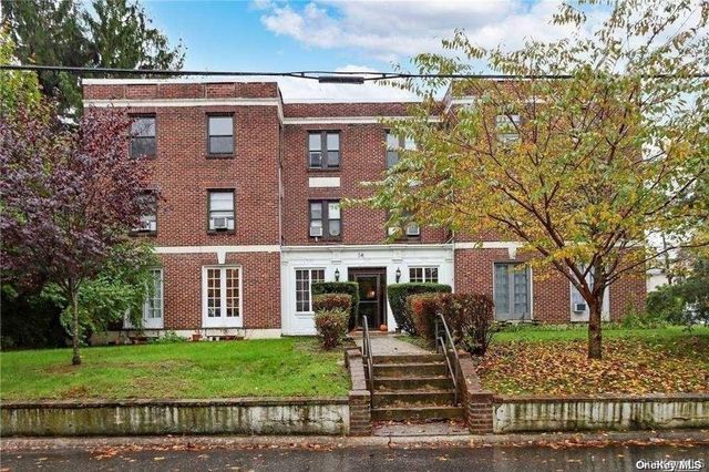 14 Beach Road 3B, Great Neck, NY 11023