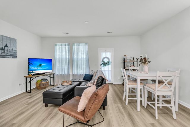 493 Trotters Lane, Moncks Corner, SC 29461