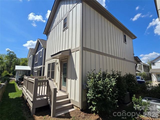25 Wheeler Road, Weaverville, NC 28787