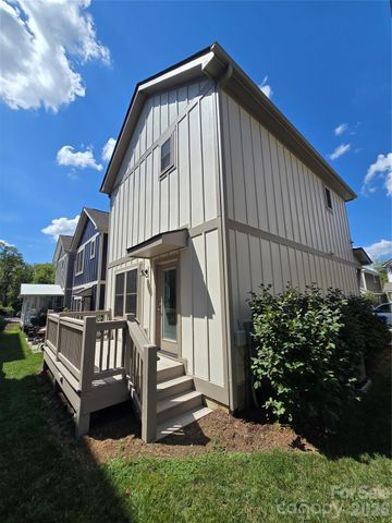 25 Wheeler Road, Weaverville, NC 28787