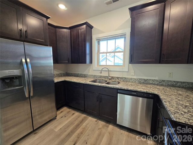 25 Wheeler Road, Weaverville, NC 28787