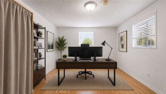 12236 Elva, Los Angeles, CA 90059