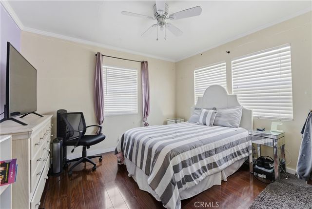 12236 Elva, Los Angeles, CA 90059