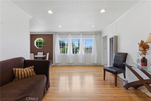 12236 Elva, Los Angeles, CA 90059