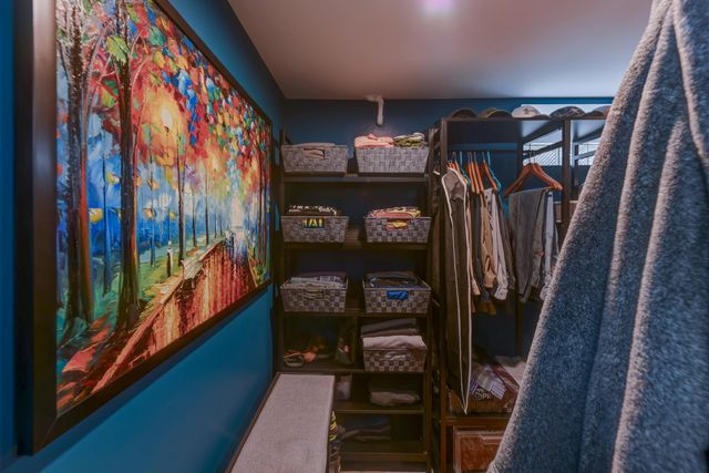 8050 Columbia Avenue, Munster, IN 46321