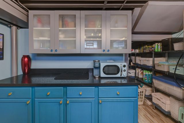 8050 Columbia Avenue, Munster, IN 46321