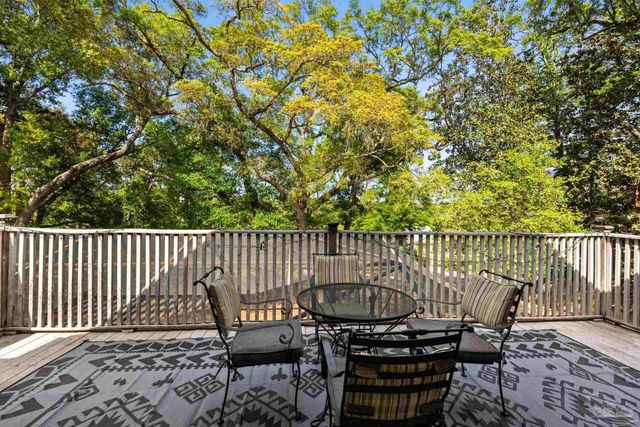 3848 Menendez Dr, Pensacola, FL 32503