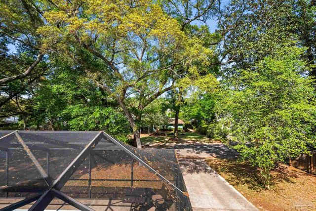 3848 Menendez Dr, Pensacola, FL 32503