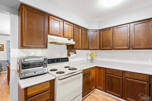 3848 Menendez Dr, Pensacola, FL 32503