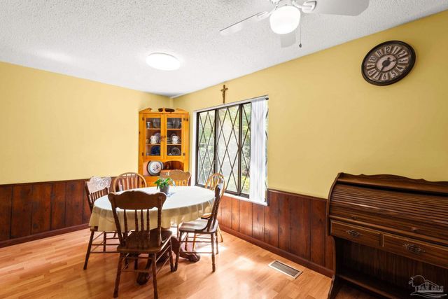3848 Menendez Dr, Pensacola, FL 32503