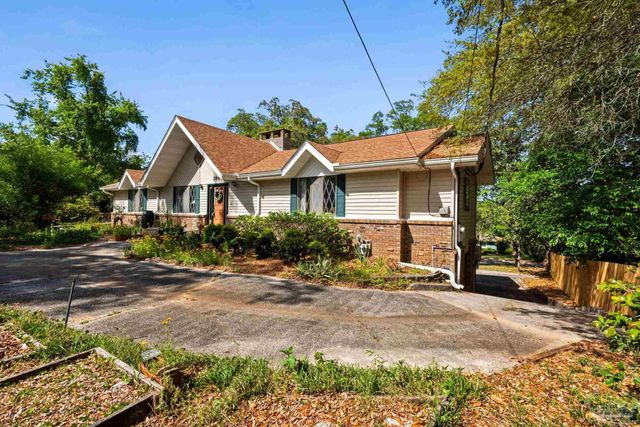 3848 Menendez Dr, Pensacola, FL 32503
