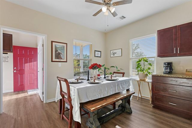 9810 Oak Leaf Drive, Baytown, TX 77521