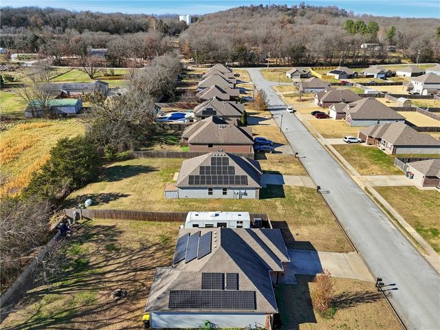 983 Jessica Leigh Street, Elkins, AR 72727