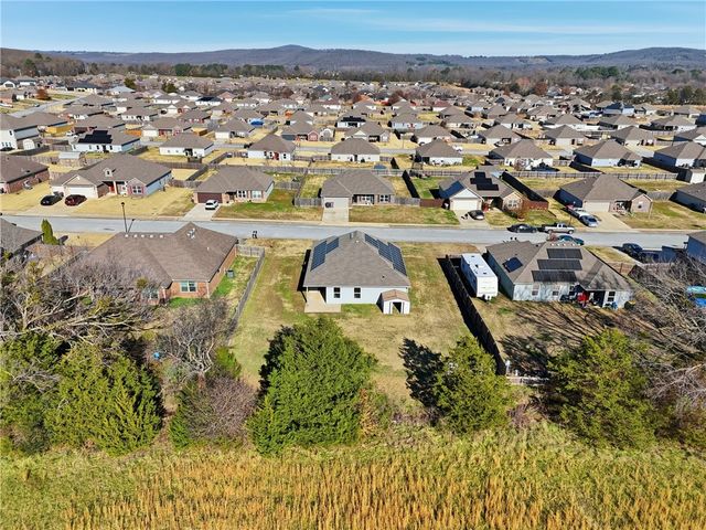 983 Jessica Leigh Street, Elkins, AR 72727