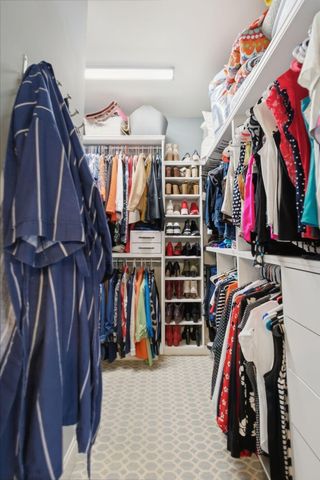 232 Ikebana Drive, Georgetown, KY 40324