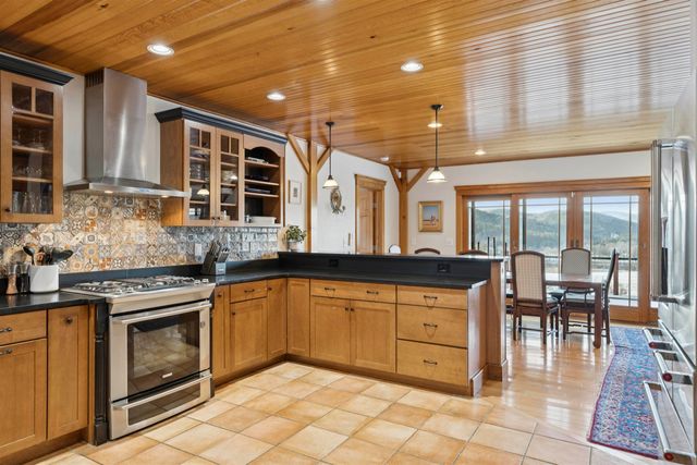 249 Sawyer Road, Woodstock, VT 05091