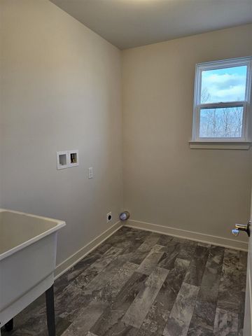 10619 Valley View Drive, Saline, MI 48176