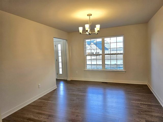 10619 Valley View Drive, Saline, MI 48176